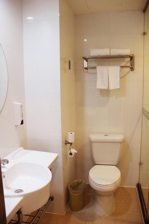 Hanting Express Tianjin Haixin District Yujiapu 天津 部屋 写真