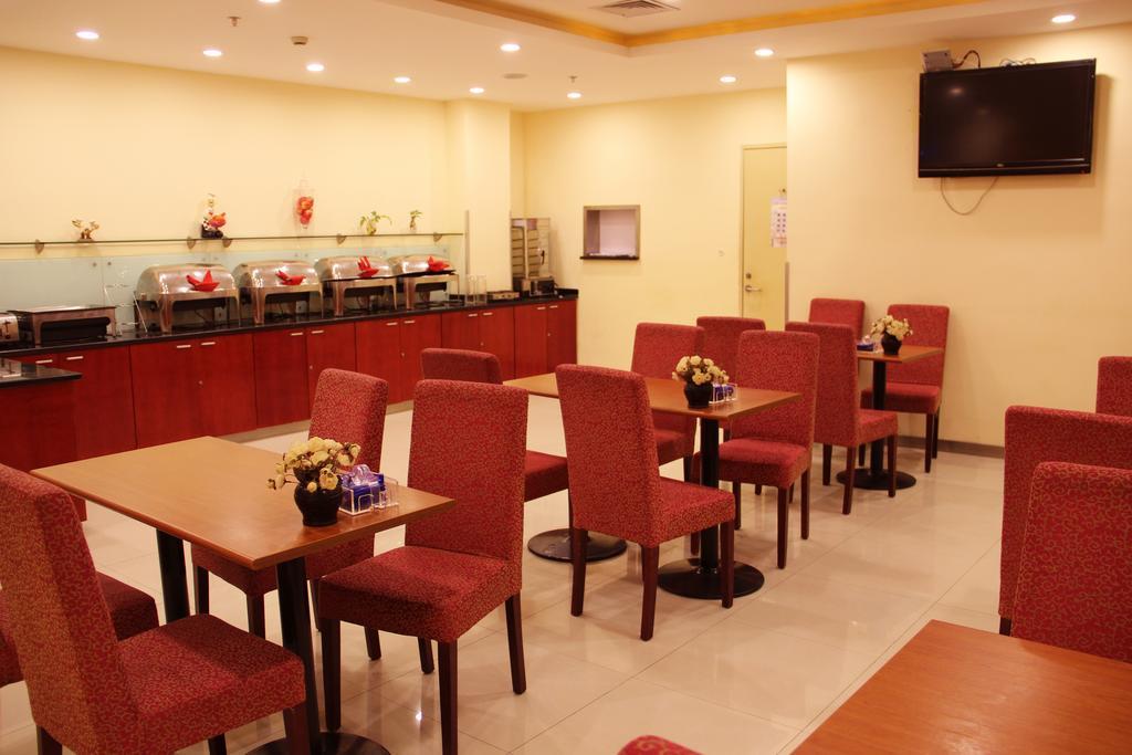 Hanting Express Tianjin Haixin District Yujiapu 天津 エクステリア 写真